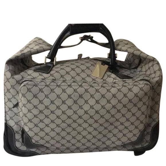 PREVIEWluggage/handbags//totes/satchels/minis/more - Picture 3 of 8